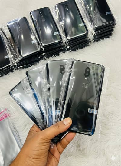 OnePlus 6T (8/128) - Dual Physical SIM - 10/10 Condition PTA APPROVED