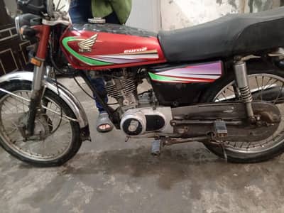 Honda 2014 Faisalabad nmbr urgent sale