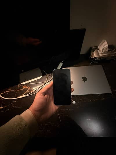 iphone 15 icloud lock 256gb