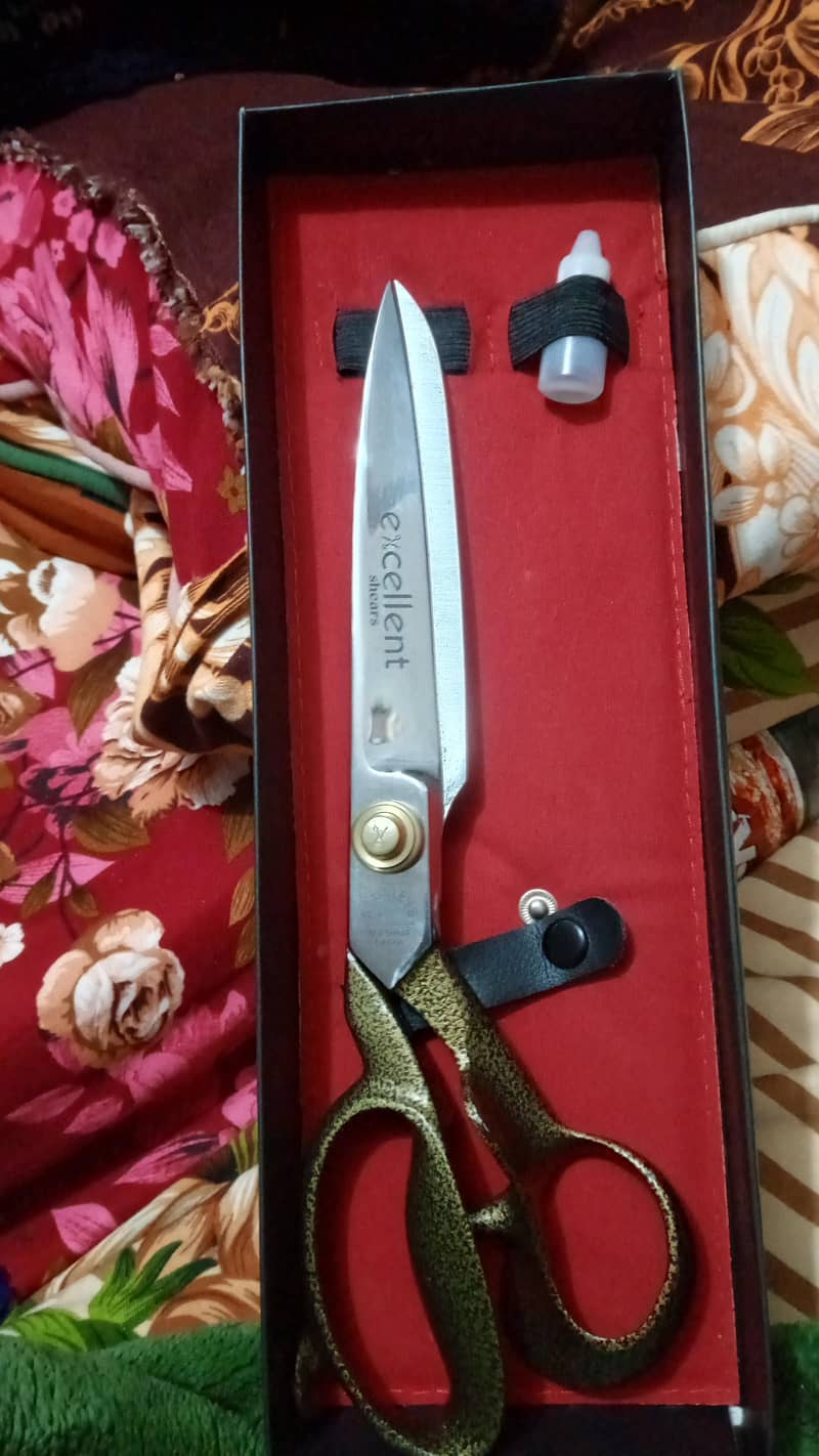 TAILORS scissors 2