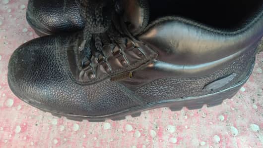 Ranger shoes urgent sale