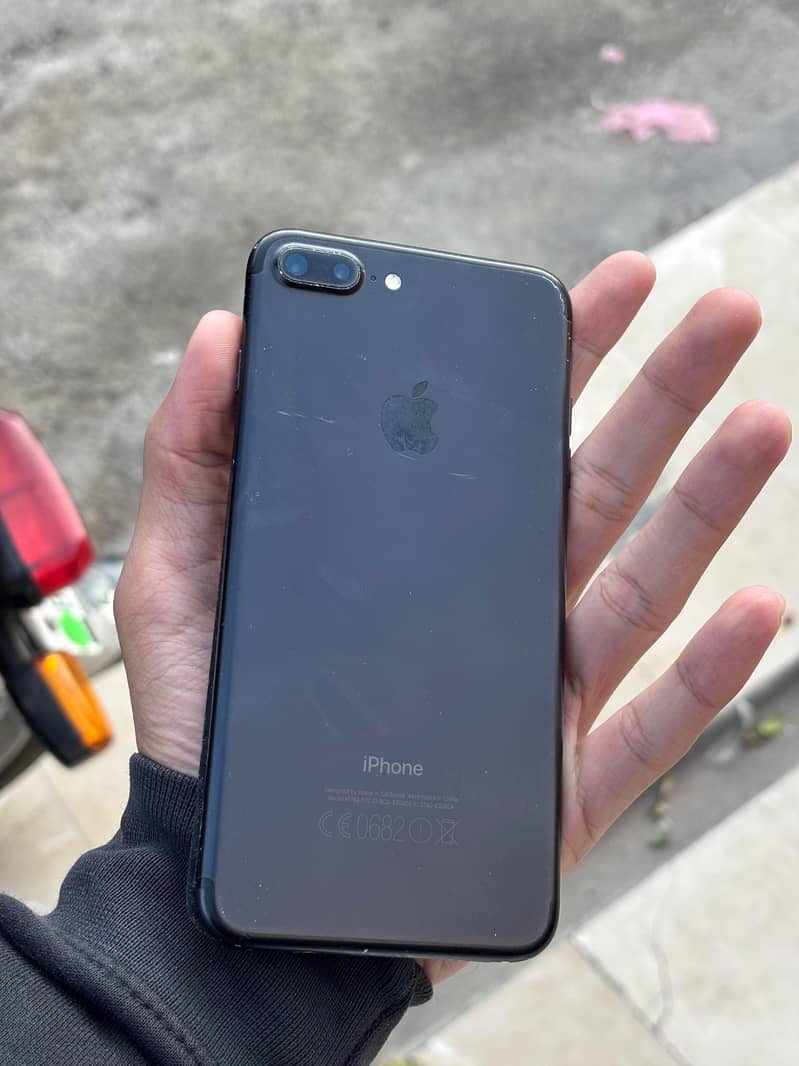 IPHONE 7 PLUS 0