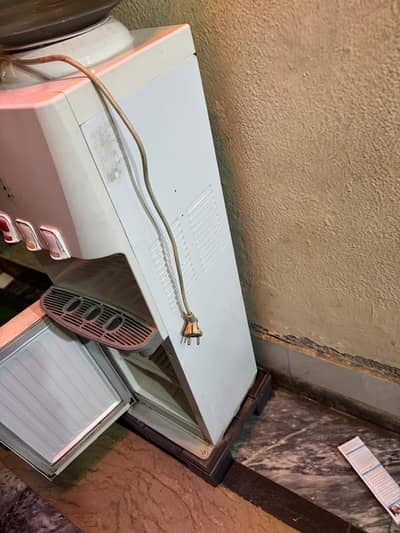 Water dispenser for sale