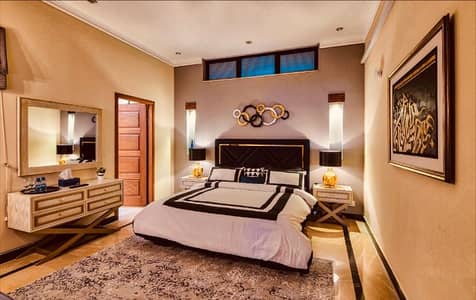 HOUSE FOR SALE SECTOR E 11 3 MULTI SIZE ONE KANAL GOOD LOCATION