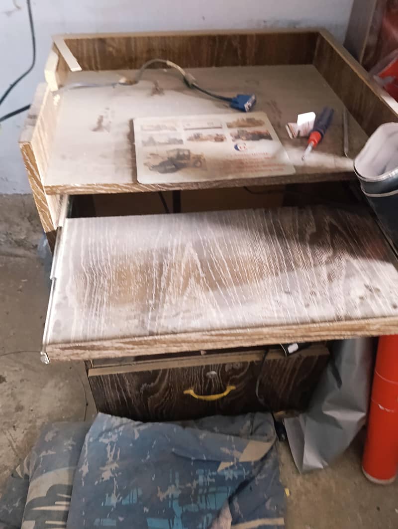 دکان کی برانڈ نیو الماریاں اور کاؤنٹر برائے فروخت 9