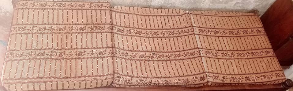 Wooden Diwan Sofa Set for Sale – Best Condition