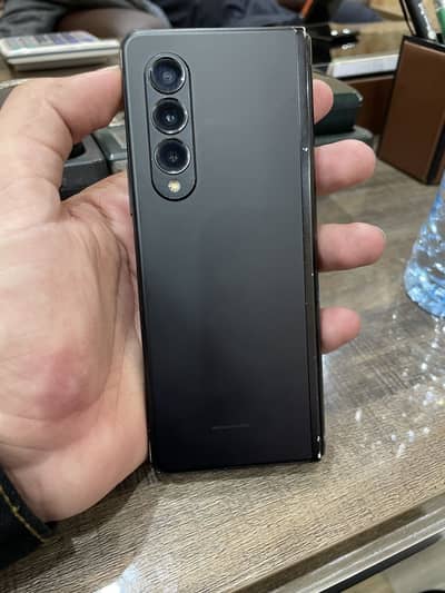 Galaxy z fold 3 5G, 512 gb pta approved