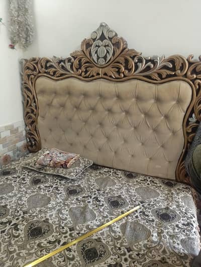 King Bed Set For sale