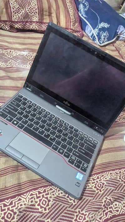 Fujitsu i7 360 touch screen