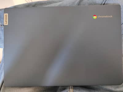 IP slim 3 chromebook 14M868  82XJ Abyss blue color