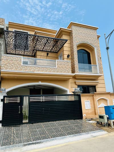 8 Marla House For Sale