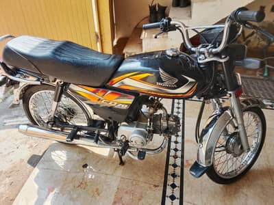 2022 Model Honda CD70 lush condition biometric on the spot
