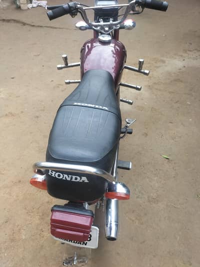 Honda cd 70 model 2012