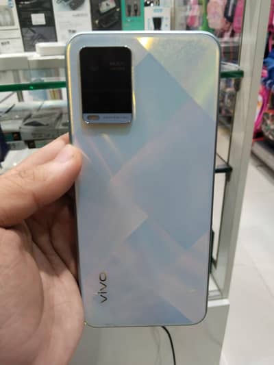 Vivo y21  4/64 For sale