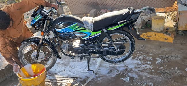 HONDA PRIDOR 2018 MODEL BLACK COLOUR NEW & LUSH CONDITION