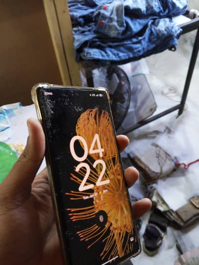 Google pixel 6 pro 10/10 condition dot on side of screen