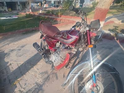 honda 125 army person uses first owneri