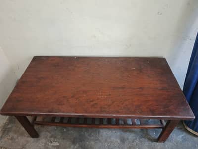 Lounge Table excellent condition