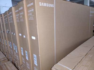 Samsung 65" 4k uhd Smart led tv (model 65Du7000u)