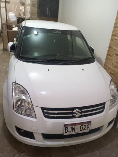 2017 model swift Dlx manual 3 piece touchup