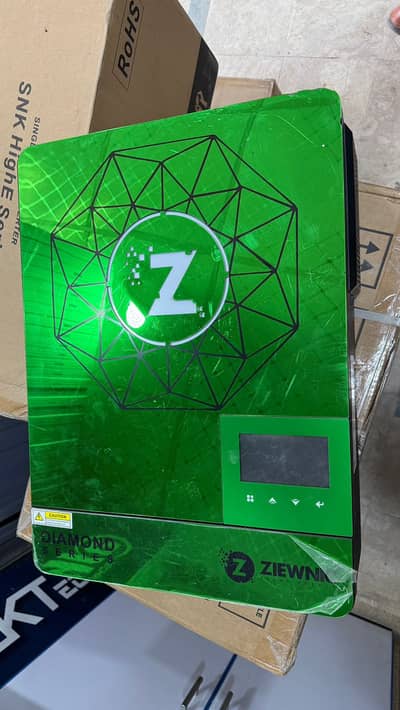 Ziewnic 10.5 kilowatt hybrid inverter