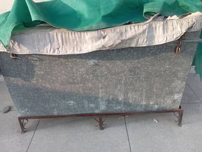 Paiti storage trunk double door open 6/3 size