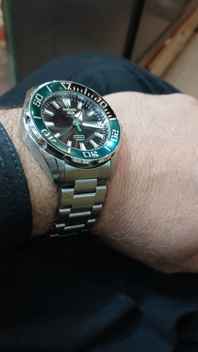 seiko 5 sports original Japan movement  excellent condition