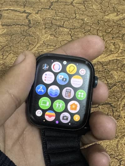 Give Best offer (Apple watch series7 45mm)