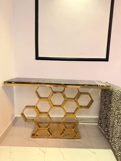 Marble and brass honeybee console