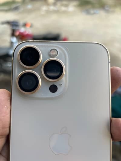 iPhone 13 Pro battery health 95 water pack Golden 10 by 10 condition