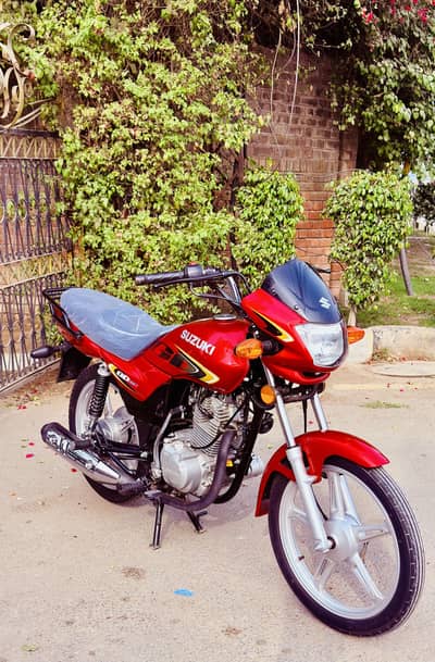 Suzuki GD110s 2025 model 2500kms driven only like new zero-meter