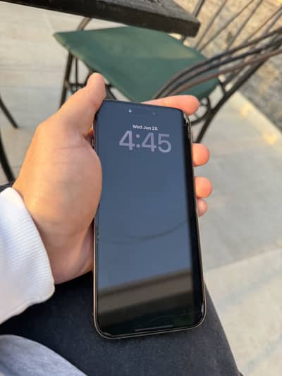 iPhone 16 pro max LLA