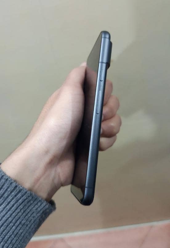 Google Pixel 8 7