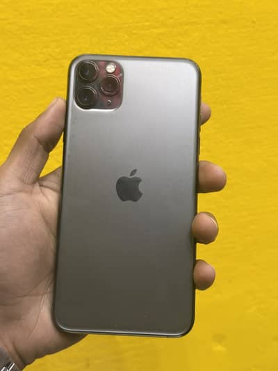 11 pro max 64gb nonpta panel massage because apduat All ok battery 85