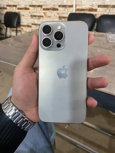 Iphone 15 pro max 256gb jv