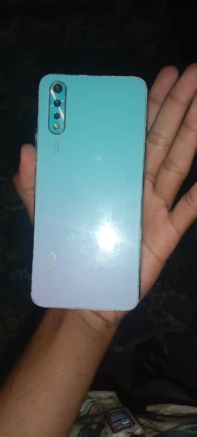 vivo s1