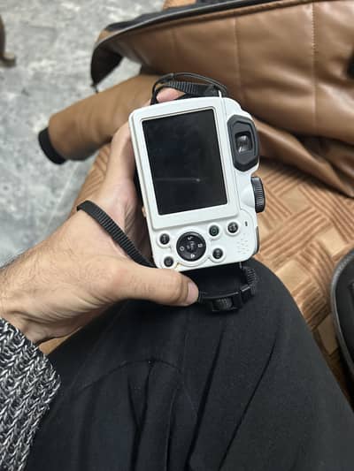 Selling my digital camera