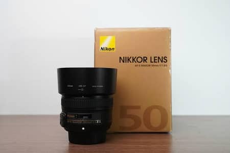 Nikon 50mm 1.8G Lense With Box