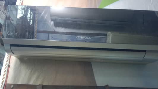 Kenwood Crystal 1.5 Ton AC – Slightly Used
