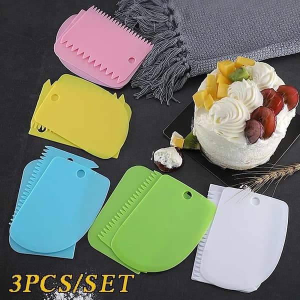3PCS/Cream Scraper Smoother DIY Cake Decorating Fondant Pastry Cutters Molds Kitchen Scrapers Baking Spatulas Tools