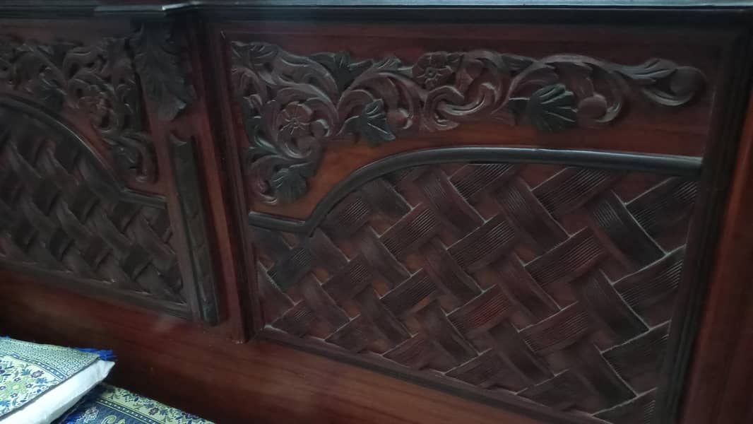 bed and dressing table 1