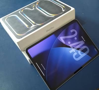 ipad 11 pro (m4) chip. new condition iphone :11,12,13,14,15