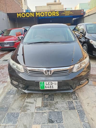 Honda civic 2013 Full option