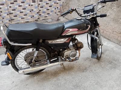 Honda CD70 Model 2018 urgent for sale / Honda CD 70 / Total genuine