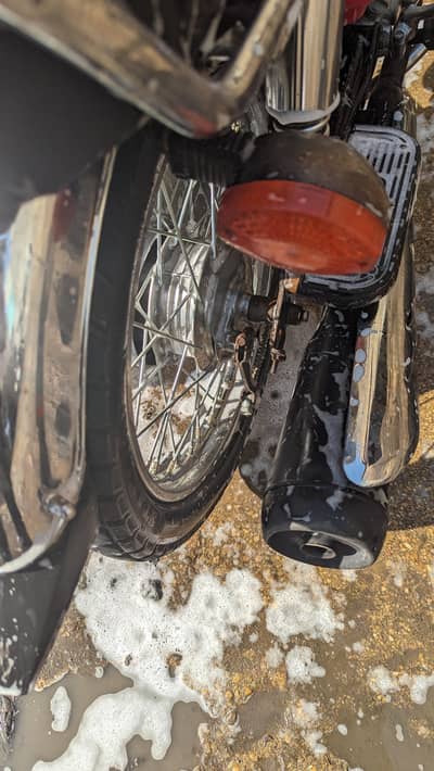 Honda 125 contact 03102396498