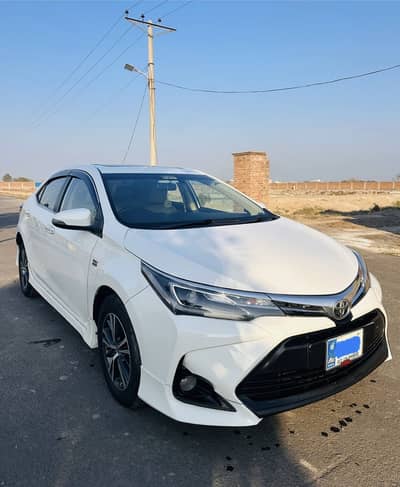 Toyota Corolla Altis Grande 1.8 X 2018