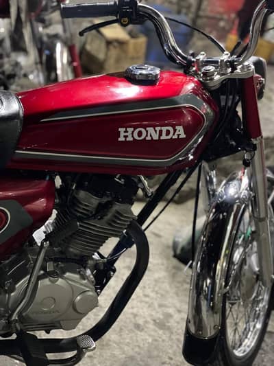 Honda 125 Bike For Sale need money Condition 10/10