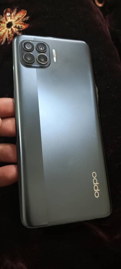 OPPO F17 Pro