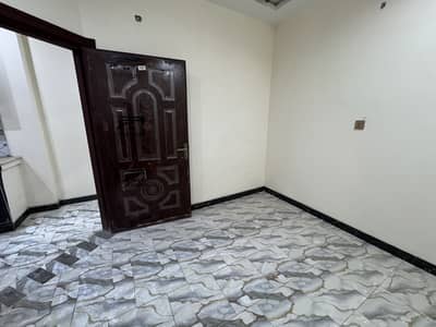 Flat Available For Sale At Asghar Mall Road