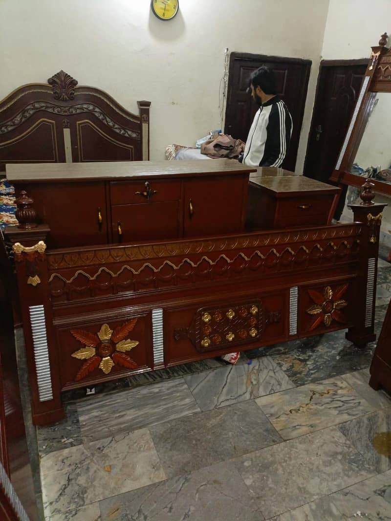 Double Bed dressing showcase 6